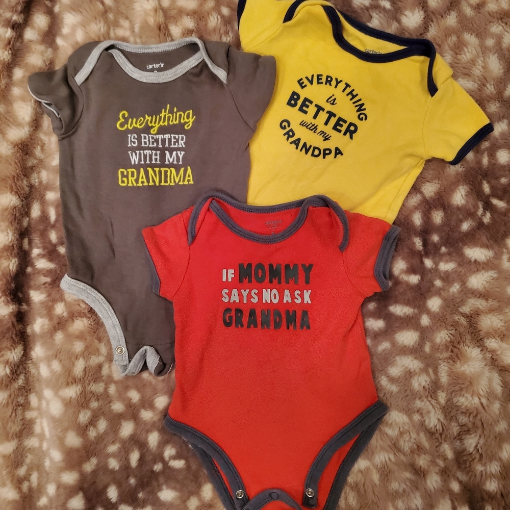 Carter's Bundle of 3 Graphic Tee Onesies, Grandma, Grandpa, 3 Month